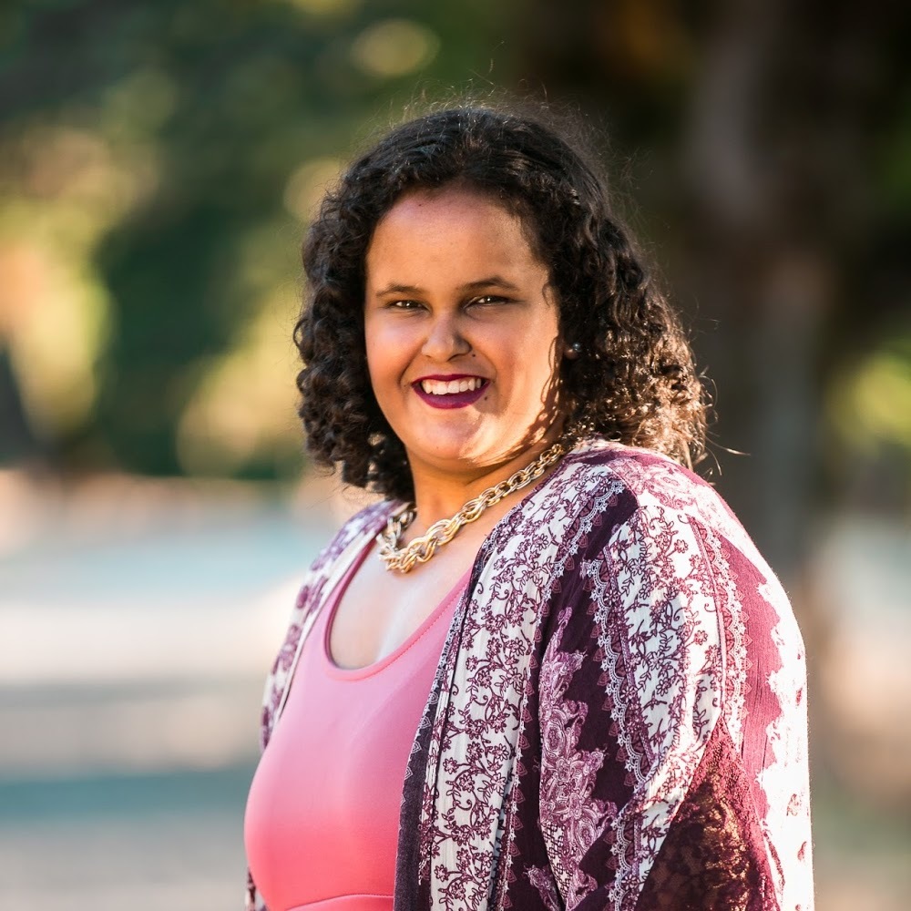 Meet your Posher, Yunis